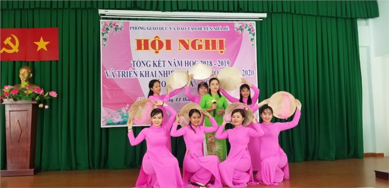 Hội nghị tổng kết năm học 2018-2019 và triển khai nhiệm vụ năm học 2019-2020